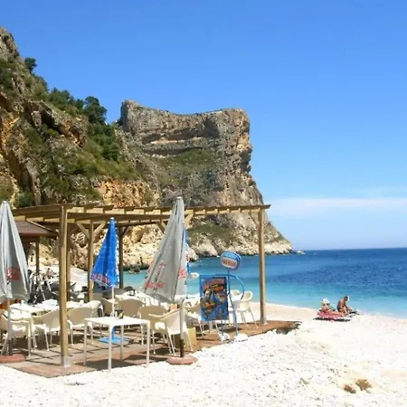 Tango 8 Calp